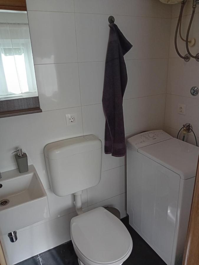 Apartment Nikol Pola Esterno foto