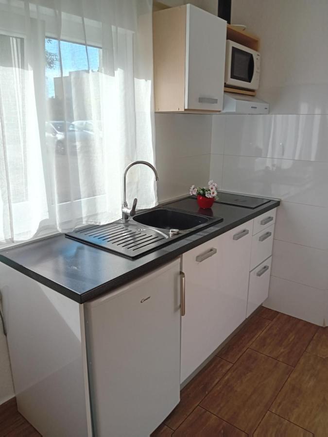 Apartment Nikol Pola Esterno foto